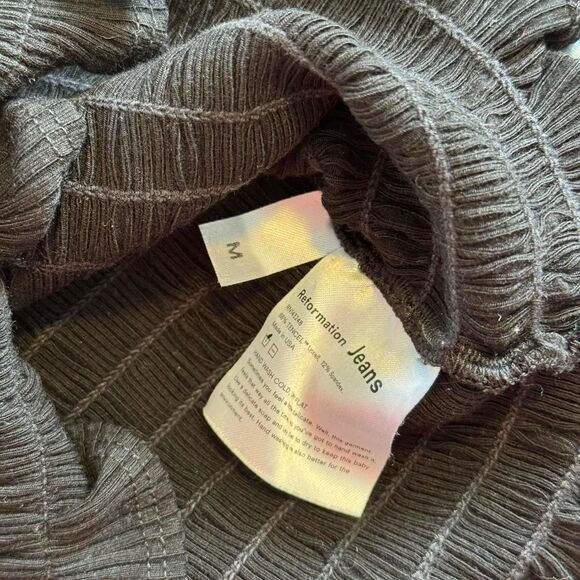 Reformation Jeans ribbed smocked crop top - Picture 4 of 4